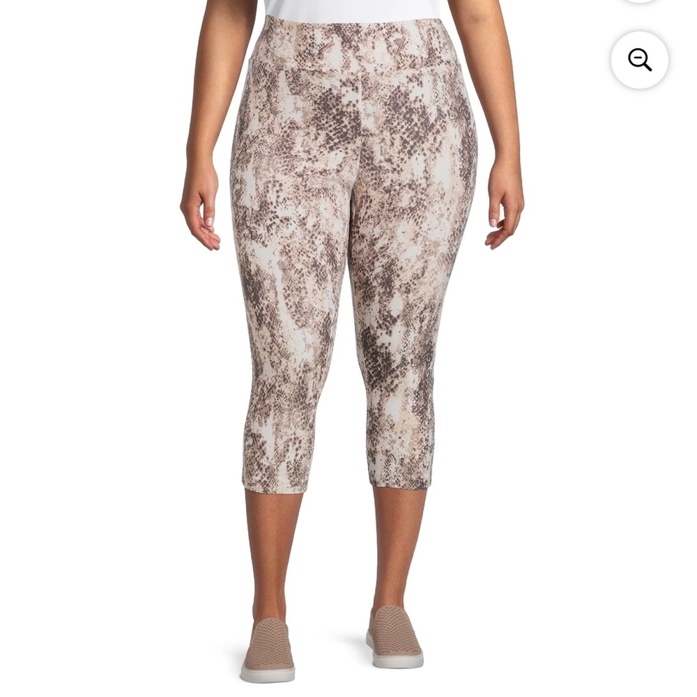 • Donating 12/6 • Terra & Sky Leggings
